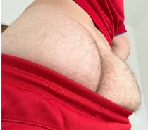 Je branle la bite de qui ?