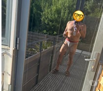 Je fantasme sur les hommes bi, actifs