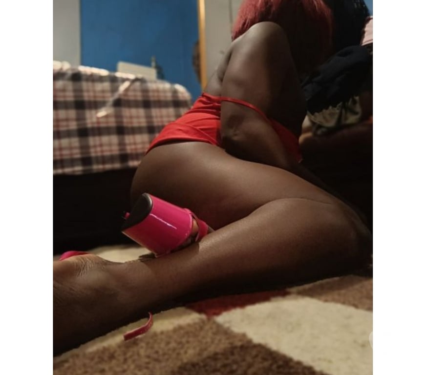 Gay Liège Liège-Centrum - Photos Vivastreet Trasv efféminé passif en manque de grosse bite bien monté