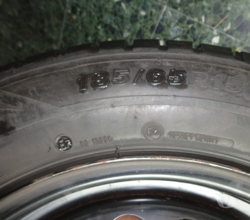 Pièces et services auto Sprimont Sprimont-Centrum - Photos Vivastreet 4 roues acier montée pneus neige Firestone HAWK 3 185 65R15