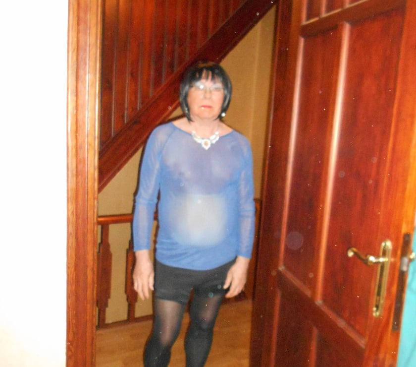 vieille travestie recherche un homme très sérieux