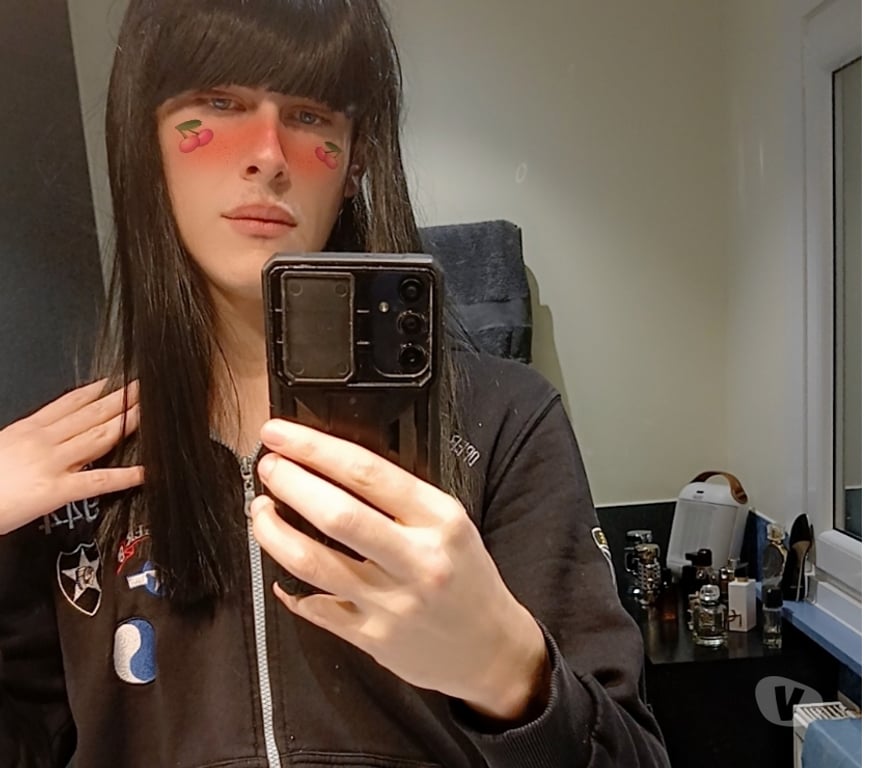 Gay Esneux - Photos Vivastreet Trav femboy reçoit aujourd'hui