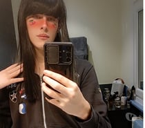 Trav femboy reçoit aujourd'hui