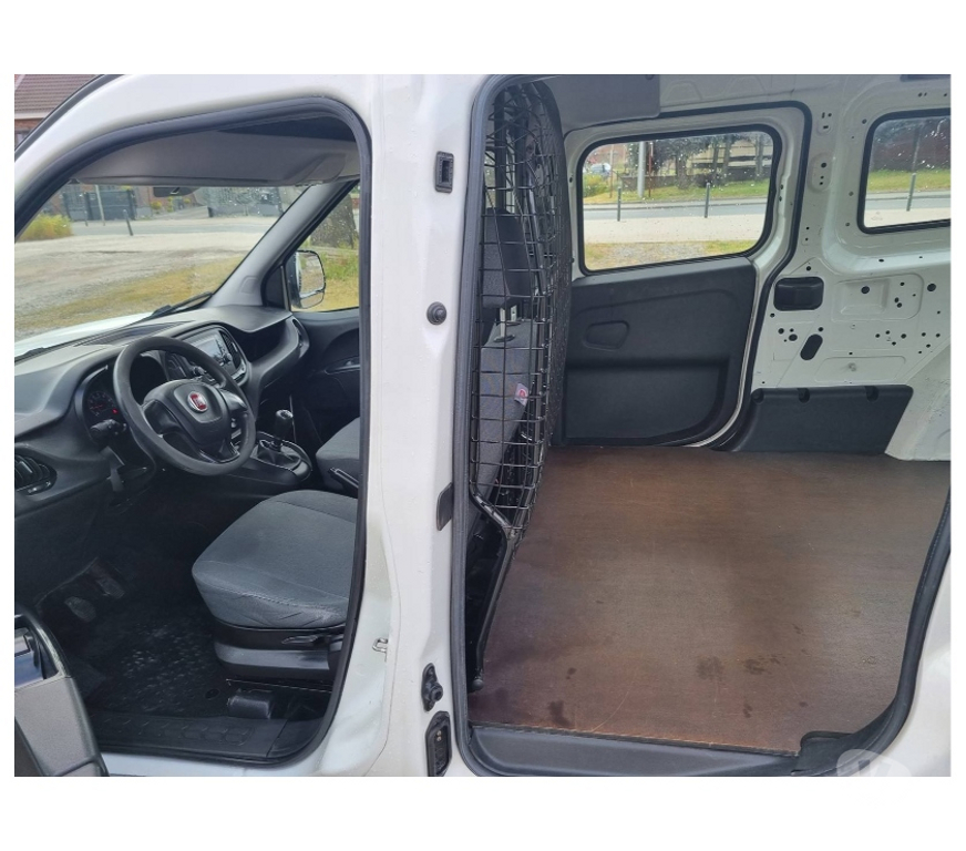 Véhicules commerciaux & utilitaires d'occasion Pont-de-Loup - Photos Vivastreet Fiat Doblo L2 long châssis 7 2017 Euro6 1.3jtd 95cv 98590KM