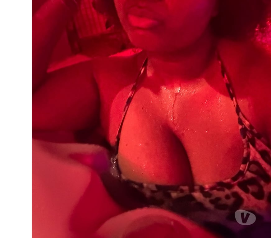 exhib Bruxelles (Brussels) Bruxelles-Centrum - Photos Vivastreet Petit jeu avec couple