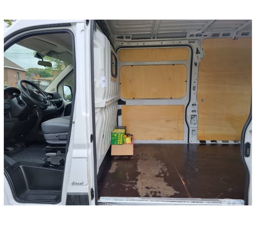 Véhicules commerciaux & utilitaires d'occasion Pont-de-Loup - Photos Vivastreet Fiat Ducato L3 12 2018 Euro6 2.0jtd 115cv Airco Radar Recul