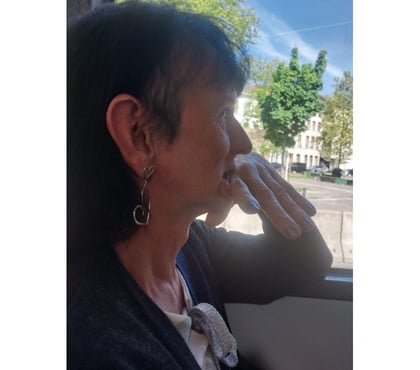 exhib - Photos Vivastreet Petits plaisirs devant un verre