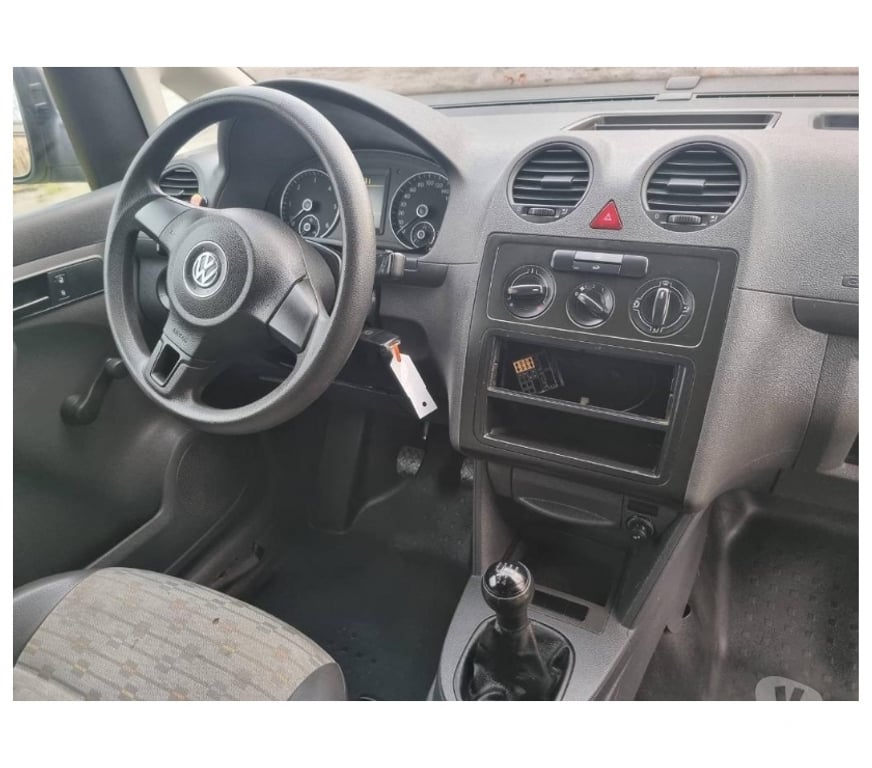 Véhicules commerciaux & utilitaires d'occasion Pont-de-Loup - Photos Vivastreet Vw Caddy 2011 euro5 1.6tdi 75cv 55kw galerie de toit..