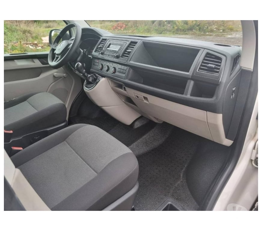 Véhicules commerciaux & utilitaires d'occasion Pont-de-Loup - Photos Vivastreet Vw T6 Transporter 2 2019 2.0Tdi euro6 airco radar de recul