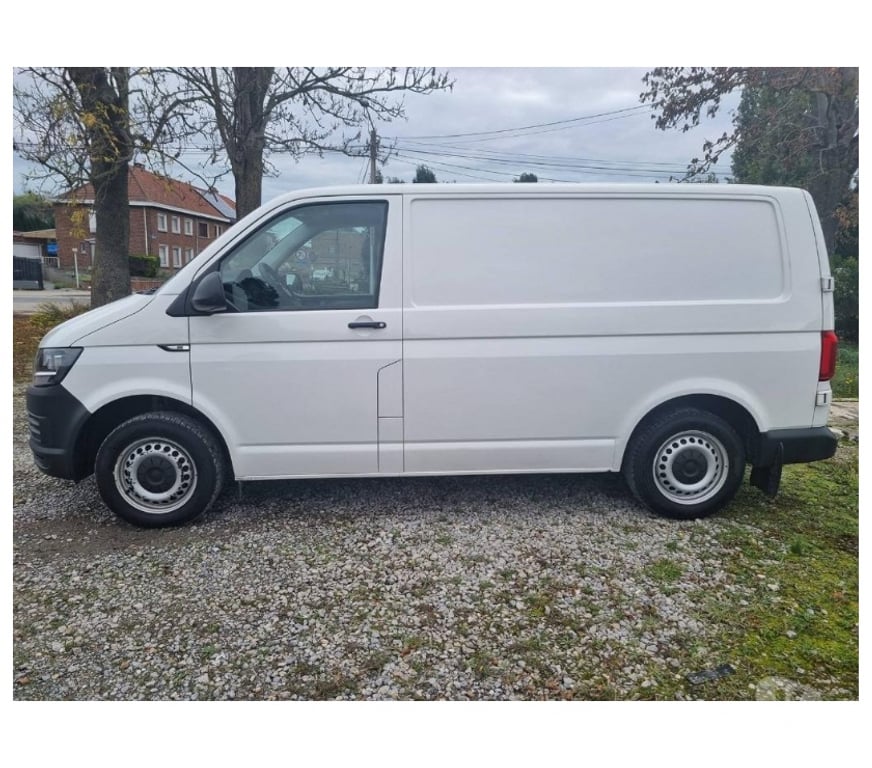 Véhicules commerciaux & utilitaires d'occasion Pont-de-Loup - Photos Vivastreet Vw T6 Transporter 2 2019 2.0Tdi euro6 airco radar de recul