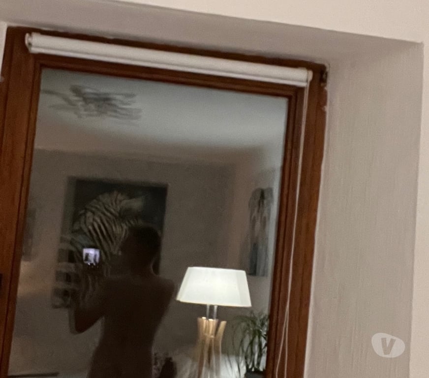 Gay Ellemelle - Photos Vivastreet Nu à la fenêtre Ouffet