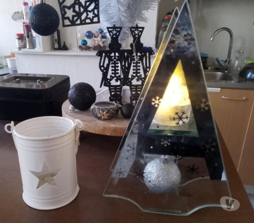 Décoration - art Tournai Tournai-Centrum - Photos Vivastreet sapin 80 cm+ déco de noel et petit sapin lumineux