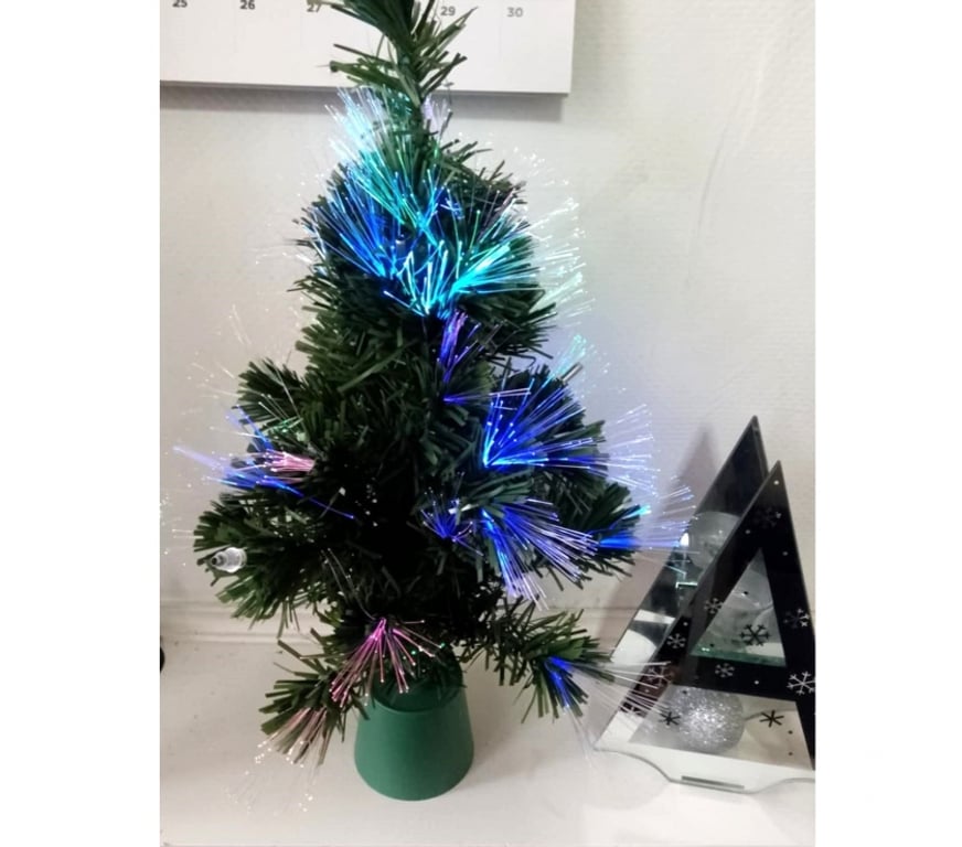 Décoration - art Tournai Tournai-Centrum - Photos Vivastreet sapin 80 cm+ déco de noel et petit sapin lumineux