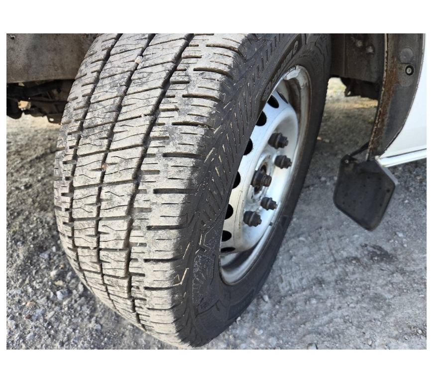 Véhicules commerciaux & utilitaires d'occasion Pont-de-Loup - Photos Vivastreet Ford Transit Custom L1h1 2.2tdci 110CV Nv Moteur 0km 3places