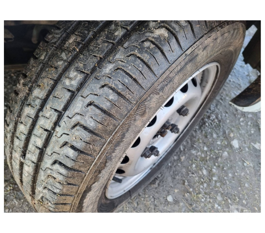 Véhicules commerciaux & utilitaires d'occasion Pont-de-Loup - Photos Vivastreet Ford Transit Custom Maxi 2.2tdci 125cv 92kw Nv Moteur 0km AC