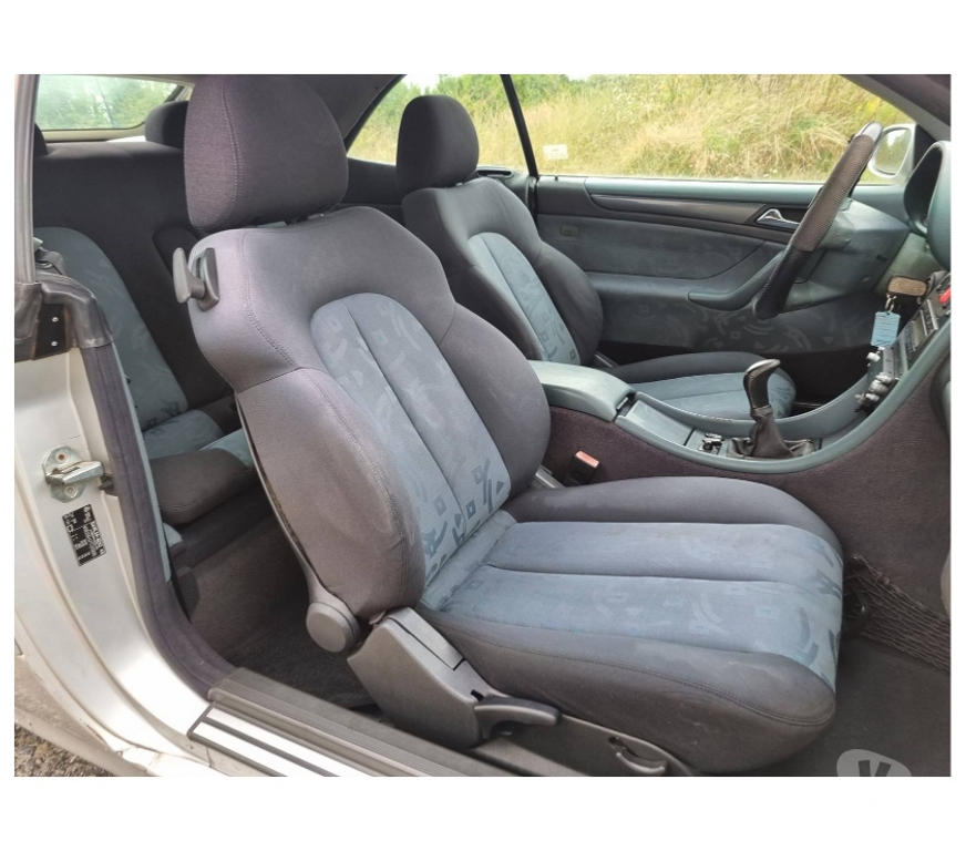 Voiture à vendre Pont-de-Loup - Photos Vivastreet Mercedes CLK230 Compressor Cabriolet 2.3i 193cv 172000km