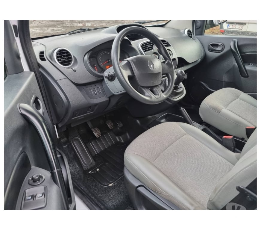 Véhicules commerciaux & utilitaires d'occasion Pont-de-Loup - Photos Vivastreet Renault Kangoo 2018 double cabine 136629km 1.5dci 90cv EU6