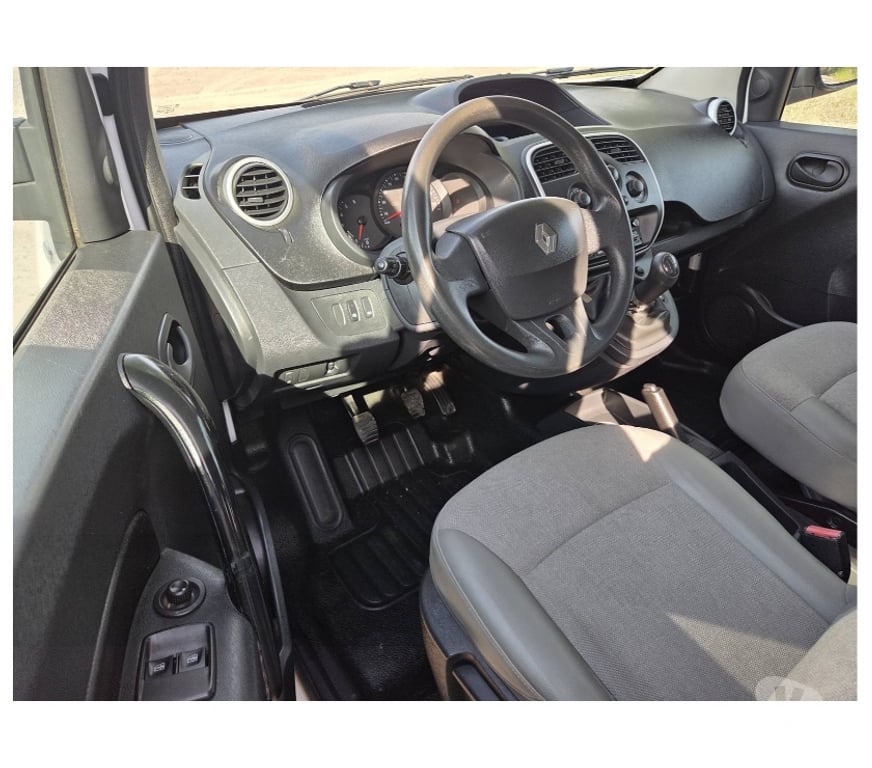 Véhicules commerciaux & utilitaires d'occasion Pont-de-Loup - Photos Vivastreet Renault Kangoo 2018 Double Cabine 86245KM 1.5dci 90cv EU6.