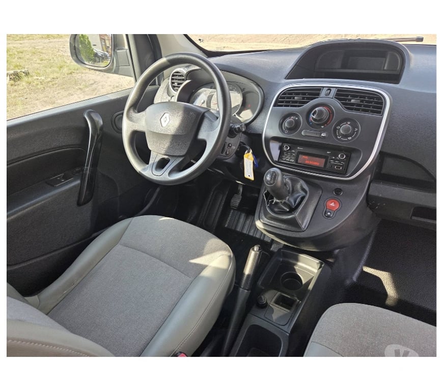 Véhicules commerciaux & utilitaires d'occasion Pont-de-Loup - Photos Vivastreet Renault Kangoo 2018 Double Cabine 86245KM 1.5dci 90cv EU6.