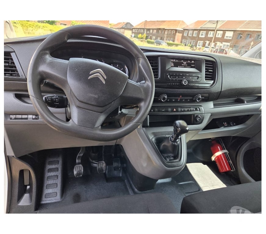 Véhicules commerciaux & utilitaires d'occasion Pont-de-Loup - Photos Vivastreet Citroën Jumpy L1h1 2017 1.6hdi 95cv 70kw Euro6 Airco Cruise