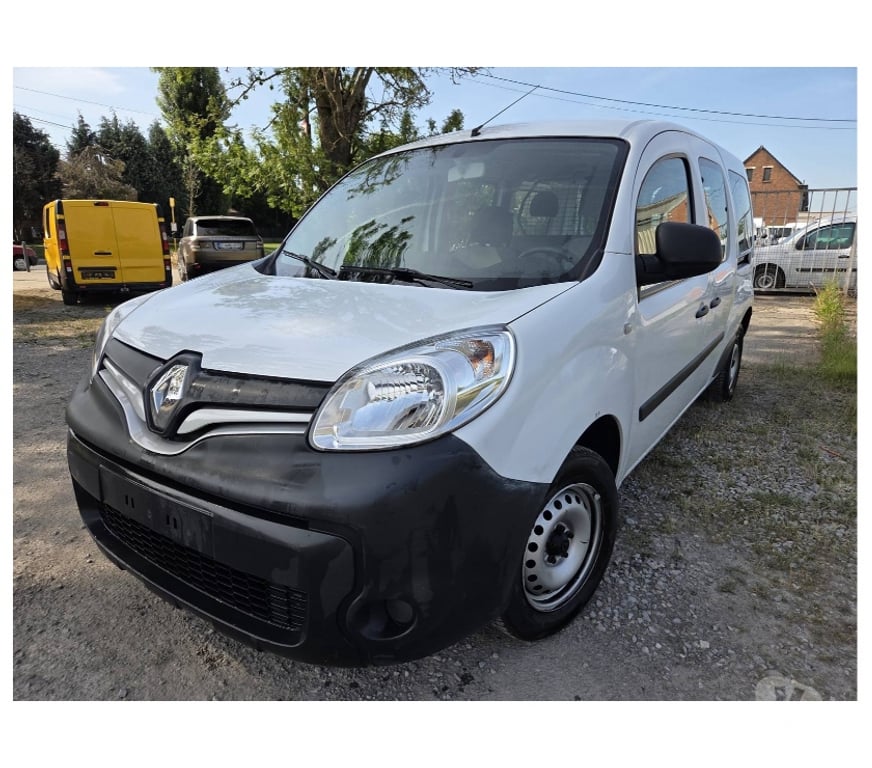 Véhicules commerciaux & utilitaires d'occasion Pont-de-Loup - Photos Vivastreet Renault Kangoo 2018 Double Cabine 68732KM 1.5dci 90cv EU6..