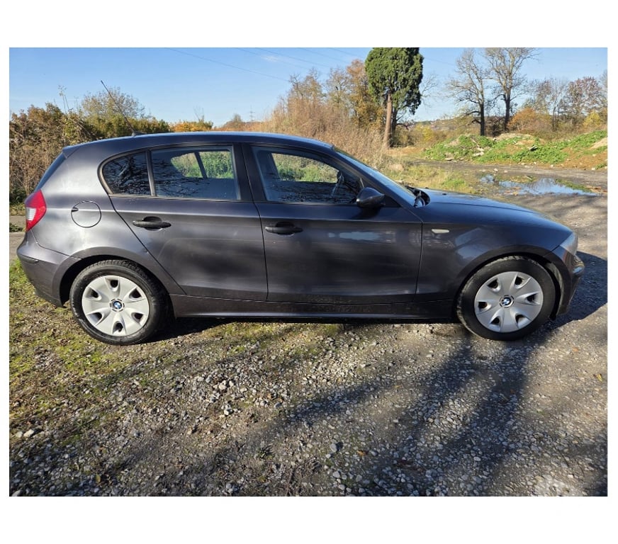 Voiture à vendre Pont-de-Loup - Photos Vivastreet Bmw 118D 122cv 90kw 6vitesses, Airco, pack électrique..