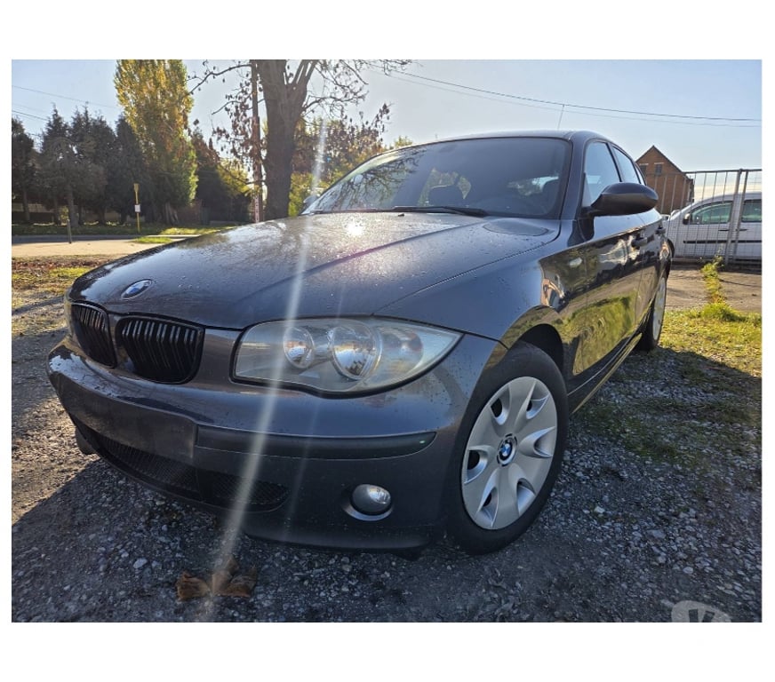 Voiture à vendre Pont-de-Loup - Photos Vivastreet Bmw 118D 122cv 90kw 6vitesses, Airco, pack électrique..