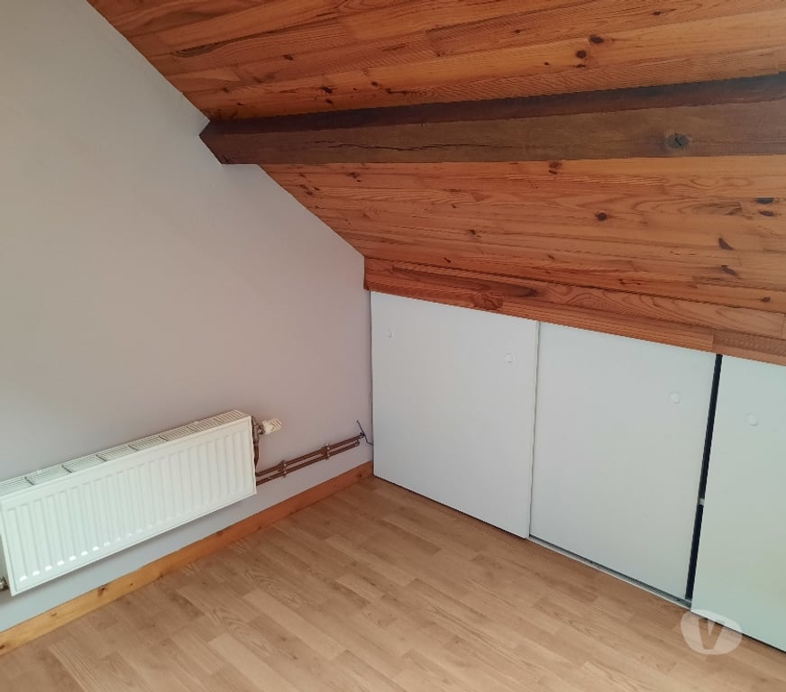 Location appartement Bertrix - Photos Vivastreet 6880 ACREMONT : appartement 2e étage, 1ch, +-45m²...