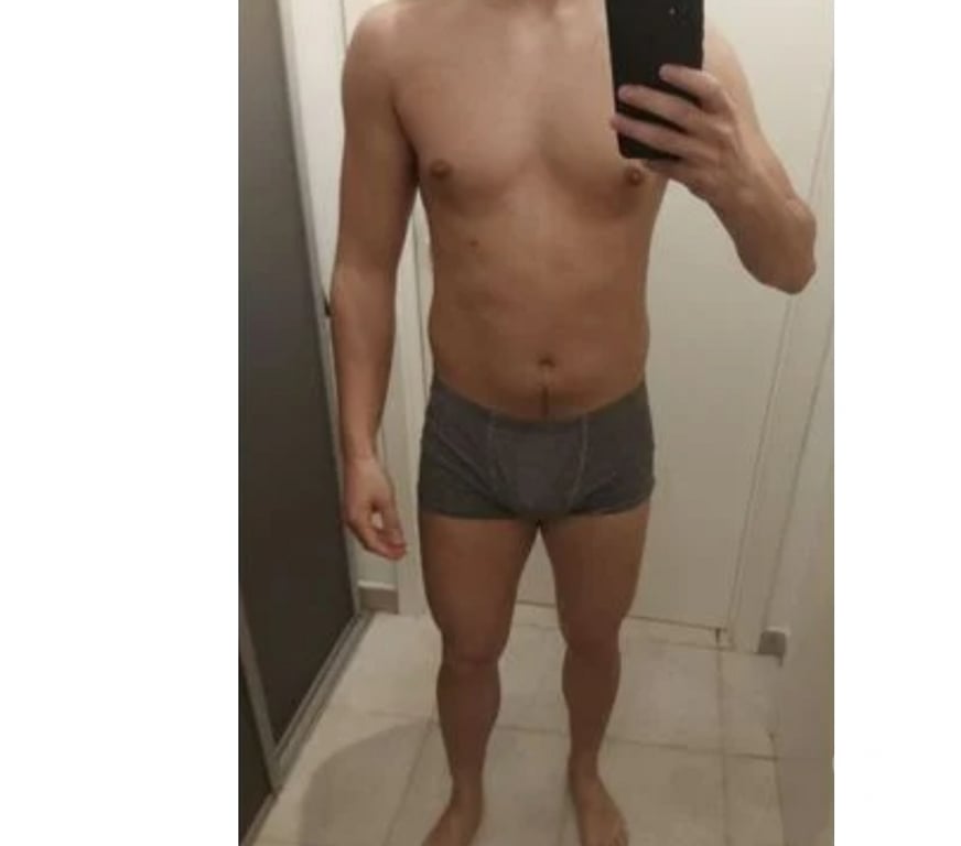 Gay Evere - Photos Vivastreet Soumis pour Maitre ou H dominant 30+