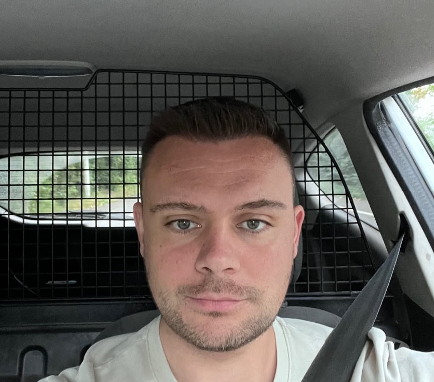 exhib Tournai Tournai-Centrum - Photos Vivastreet Jeune homme cherche jeune femme au gros cul