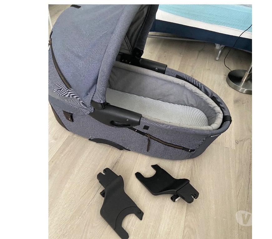 Equipements bébés Vilvoorde Vilvorde - Photos Vivastreet Nacelle bébé Mutsy evo