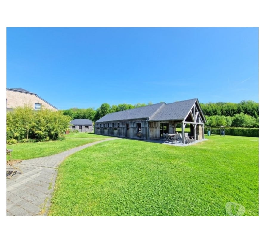 Annonce maison Baillamont - Photos Vivastreet BIEVRE - Naome : magnifique propriété, 2 gites, piscine.