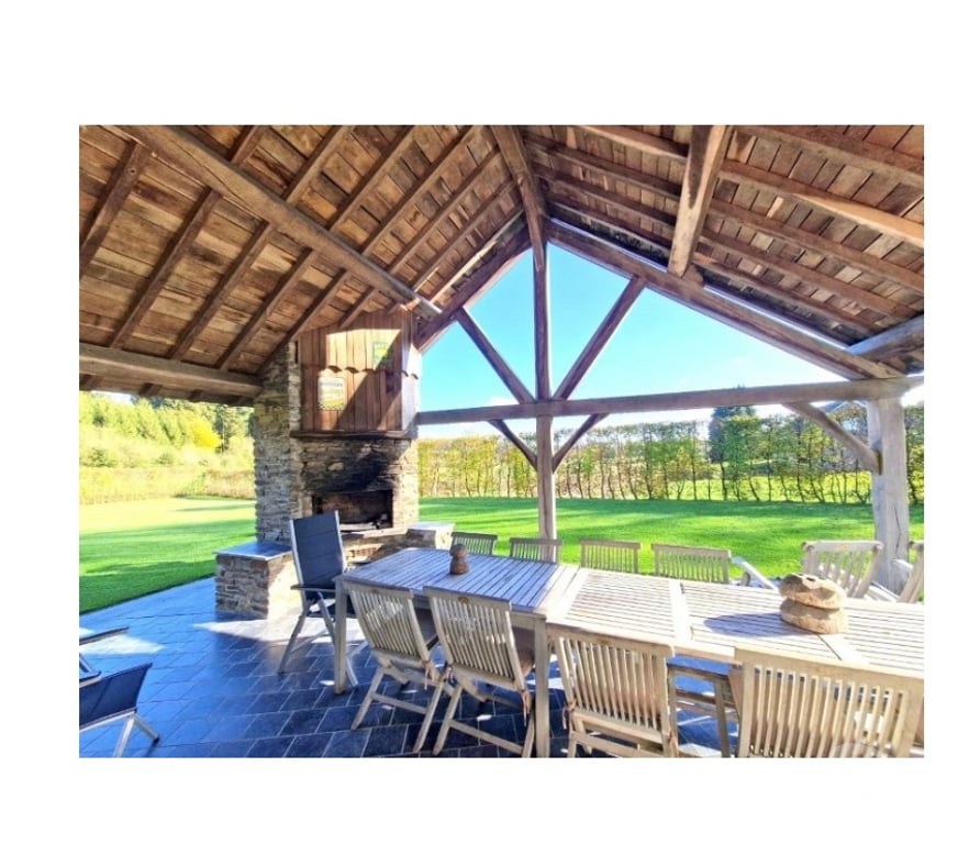 Annonce maison Baillamont - Photos Vivastreet BIEVRE - Naome : magnifique propriété, 2 gites, piscine.