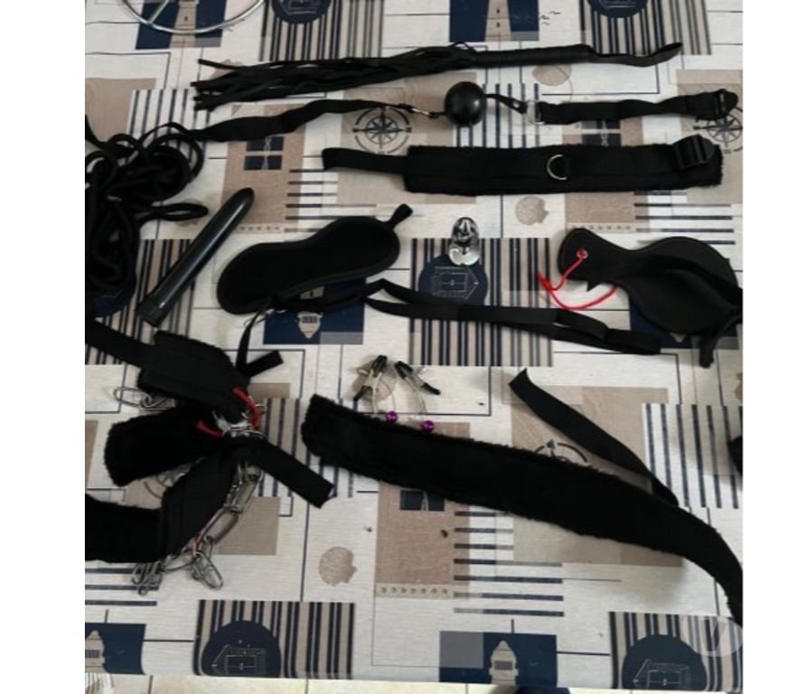 Gay Mettet Ermeton-sur-Biert - Photos Vivastreet Je suis soumis et salope