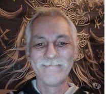 Je cherche une femme matinal pour du sexe.