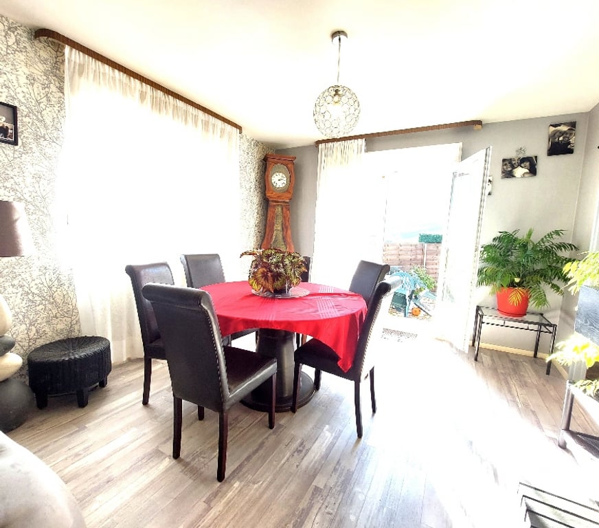 Annonce maison France - Photos Vivastreet FRESSE SUR MOSELLE (Vosges) - charmante maison plain-pied