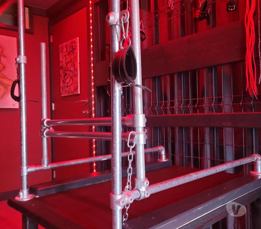 exhib Châtelet - Photos Vivastreet Pour tous jeux bdsm