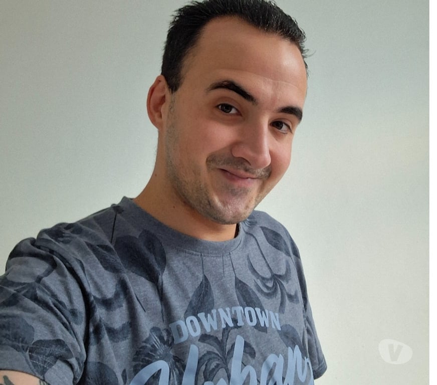 Hommes > Femmes Mouscron Mouscron-Centrum - Photos Vivastreet Je recherche à faire connaissance voir plus si affinités :