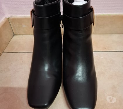 Chaussures et bottes occasion Mouscron-Centrum Mouscron - Photos Vivastreet Petite bottes femme