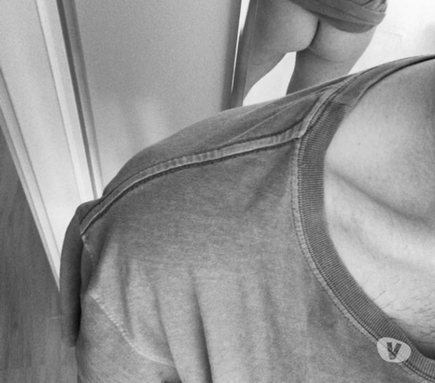 Gay Schaerbeek - Photos Vivastreet Passif cherche bonne queue !