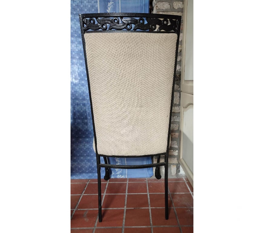 Meubles & Décoration Amougies - Photos Vivastreet Chaises en métal rembourrées