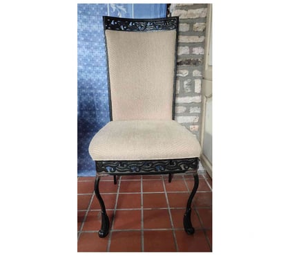 Meubles & Décoration - Photos Vivastreet Chaises en métal rembourrées