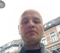 Bonjour je recherche une relation sérieuse sincère