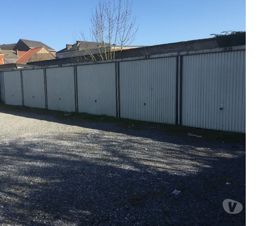 Vente parking Charleroi Charleroi-Centrum - Photos Vivastreet 16 garages à vendre ou par lots de 4 garages
