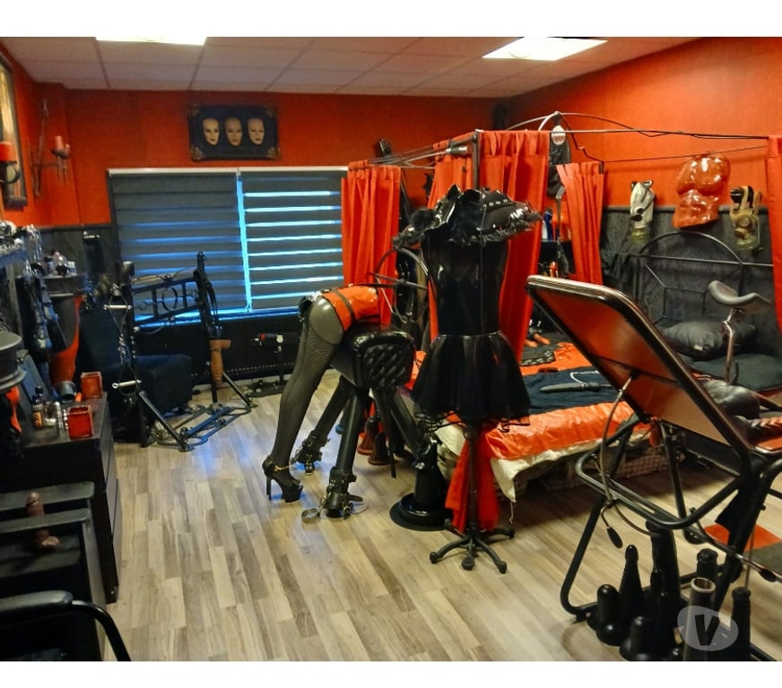 exhib Ath Ath-Centrum - Photos Vivastreet Soirée BDSM entre personnes du 3ième genre