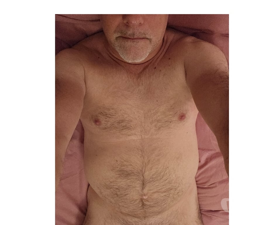 Gay Woluwe-Saint-Lambert - Photos Vivastreet Je veux être sodomisé direct, sans menagement