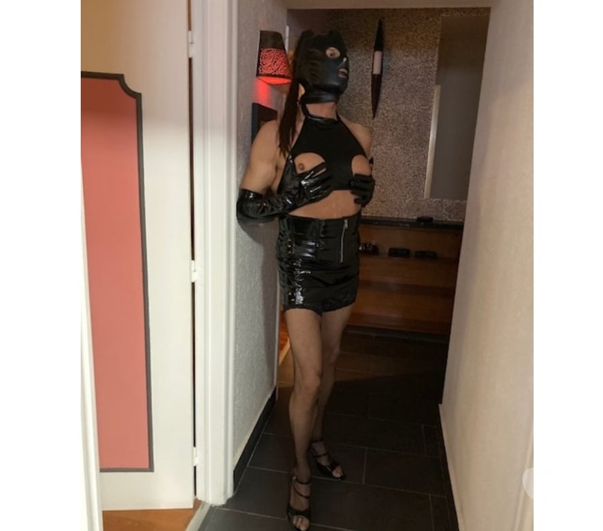 Gay Ath Ath-Centrum - Photos Vivastreet soirée bdsm pour personnes du 3ième genre