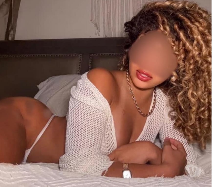 Escort Molenbeek-Saint-Jean - Photos Vivastreet Bea GF Nouvelle en Ville