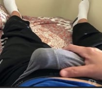 Cherche un jeune passif