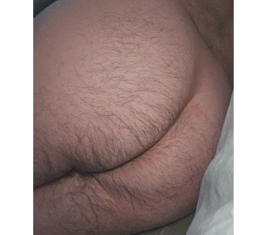 Gay Woluwe-Saint-Lambert - Photos Vivastreet J'aime les bites dures qui abusent de moi